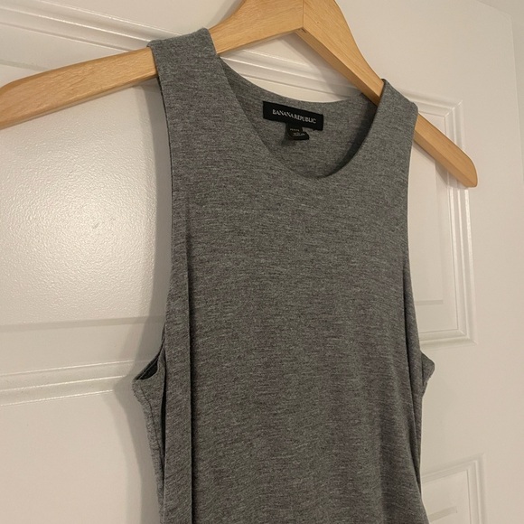 Banana Republic Bodycon Midi Sleeveless Dress, Crew Neck, Petite XS - Picture 3 of 5